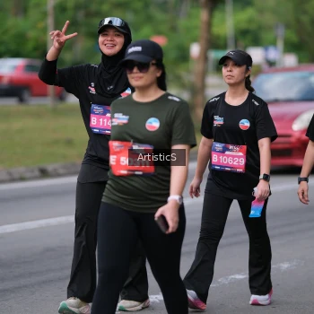 Runner Photo 4034852