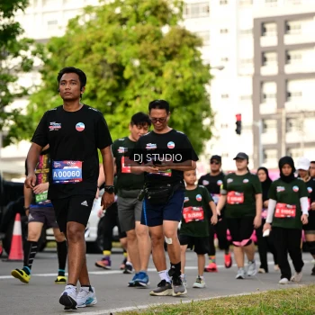 Runner Photo 4034854