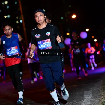 Runner Photo 4034875