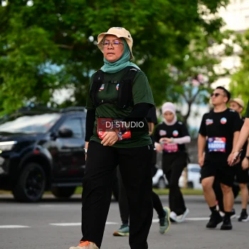 Runner Photo 4034895