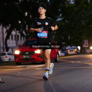 Runner Photo 4034912