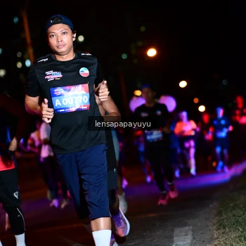 Runner Photo 4034921