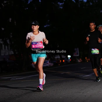 Runner Photo 4034947