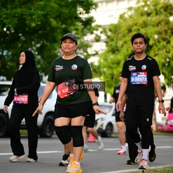 Runner Photo 4034955