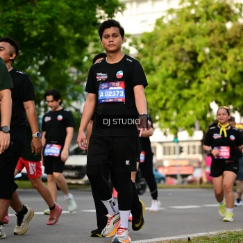 Runner Photo 4034975