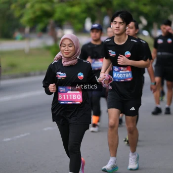 Runner Photo 4034987
