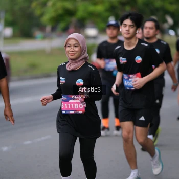 Runner Photo 4035001