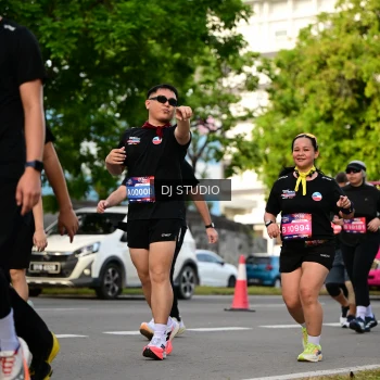Runner Photo 4035016