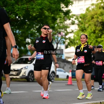 Runner Photo 4035020