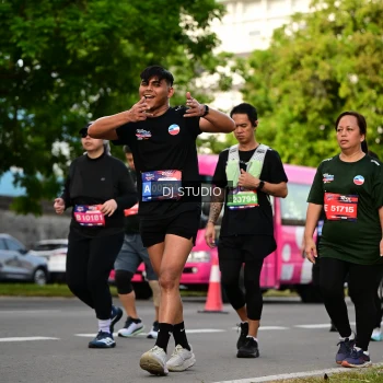 Runner Photo 4035061