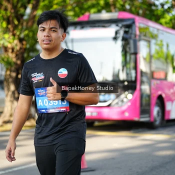 Runner Photo 4035105