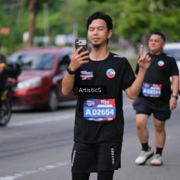 Runner Photo 4035108