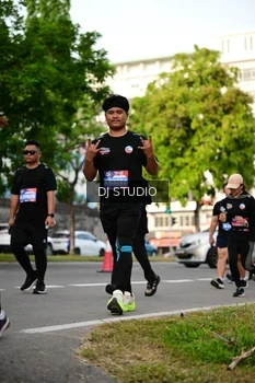 Runner Photo 4035134