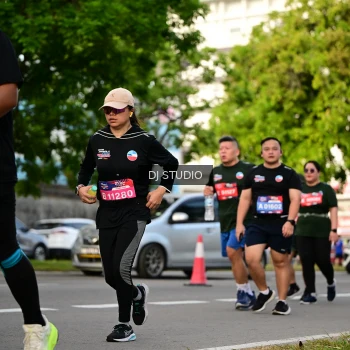Runner Photo 4035147