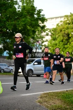 Runner Photo 4035154