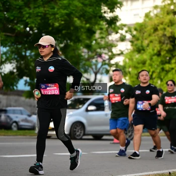 Runner Photo 4035163