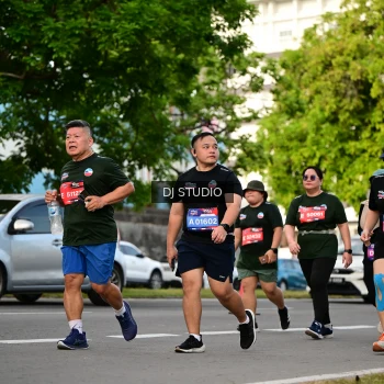 Runner Photo 4035172