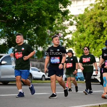 Runner Photo 4035176