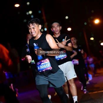 Runner Photo 4035181