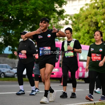 Runner Photo 4035184