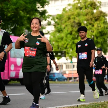 Runner Photo 4035191