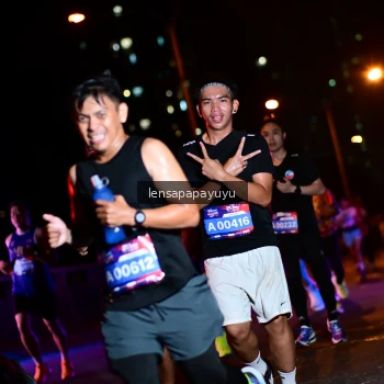 Runner Photo 4035193