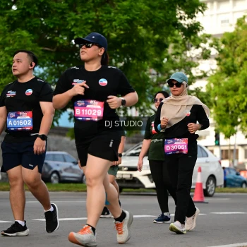 Runner Photo 4035207