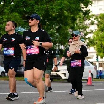 Runner Photo 4035212