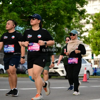 Runner Photo 4035215