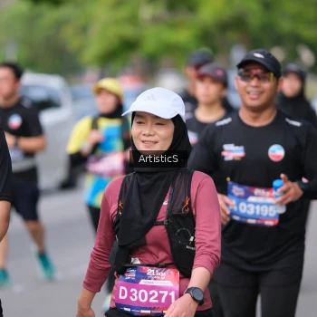 Runner Photo 4035272