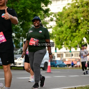 Runner Photo 4035275