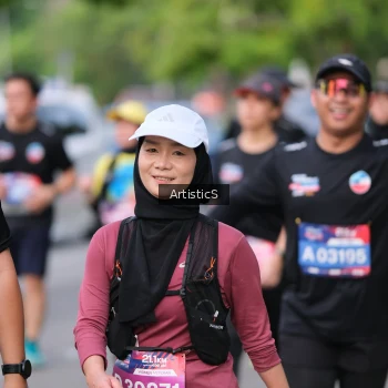 Runner Photo 4035280