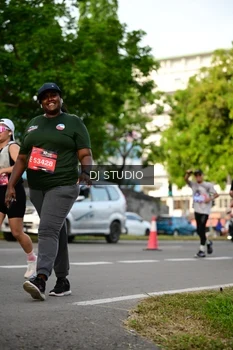 Runner Photo 4035288
