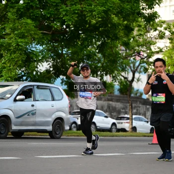 Runner Photo 4035294
