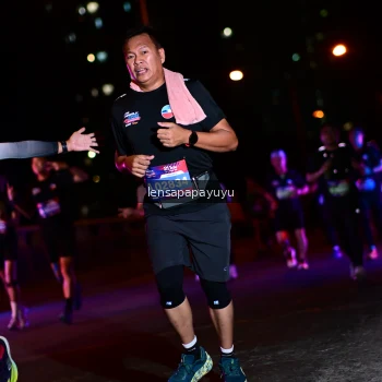 Runner Photo 4035295