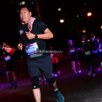 Runner Photo 4035303