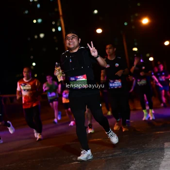 Runner Photo 4035311