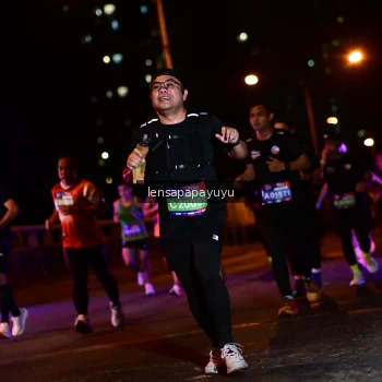 Runner Photo 4035315