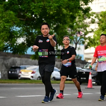 Runner Photo 4035328
