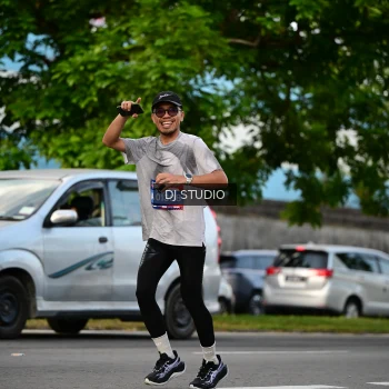 Runner Photo 4035329