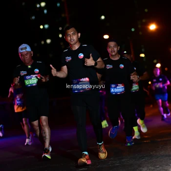 Runner Photo 4035331