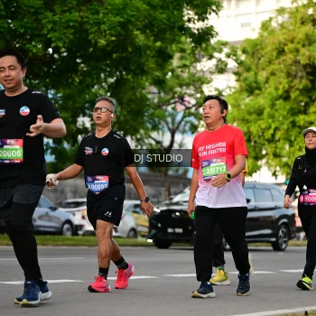 Runner Photo 4035339