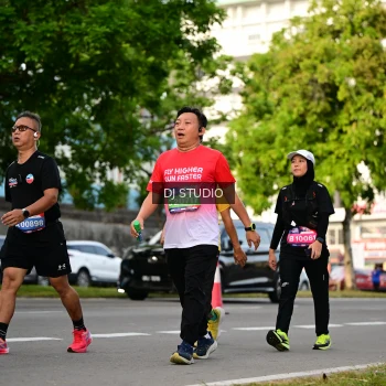 Runner Photo 4035350