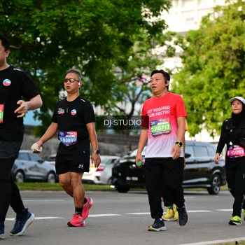 Runner Photo 4035363