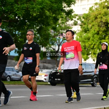 Runner Photo 4035364