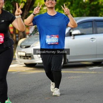 Runner Photo 4035365