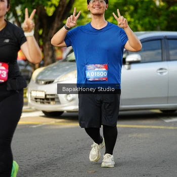 Runner Photo 4035387