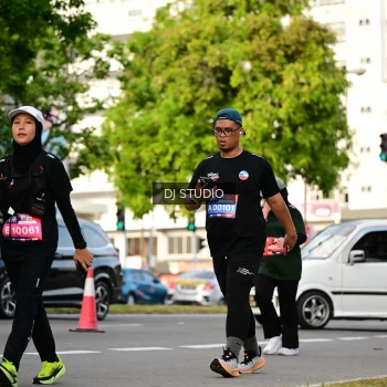 Runner Photo 4035395