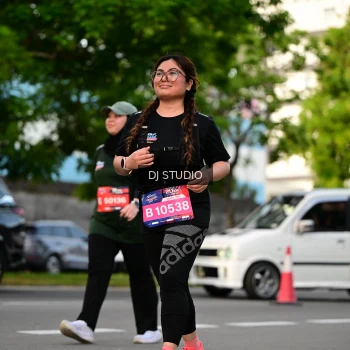 Runner Photo 4035411