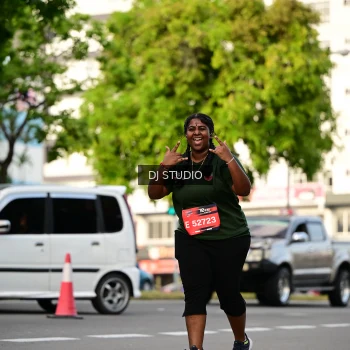 Runner Photo 4035424